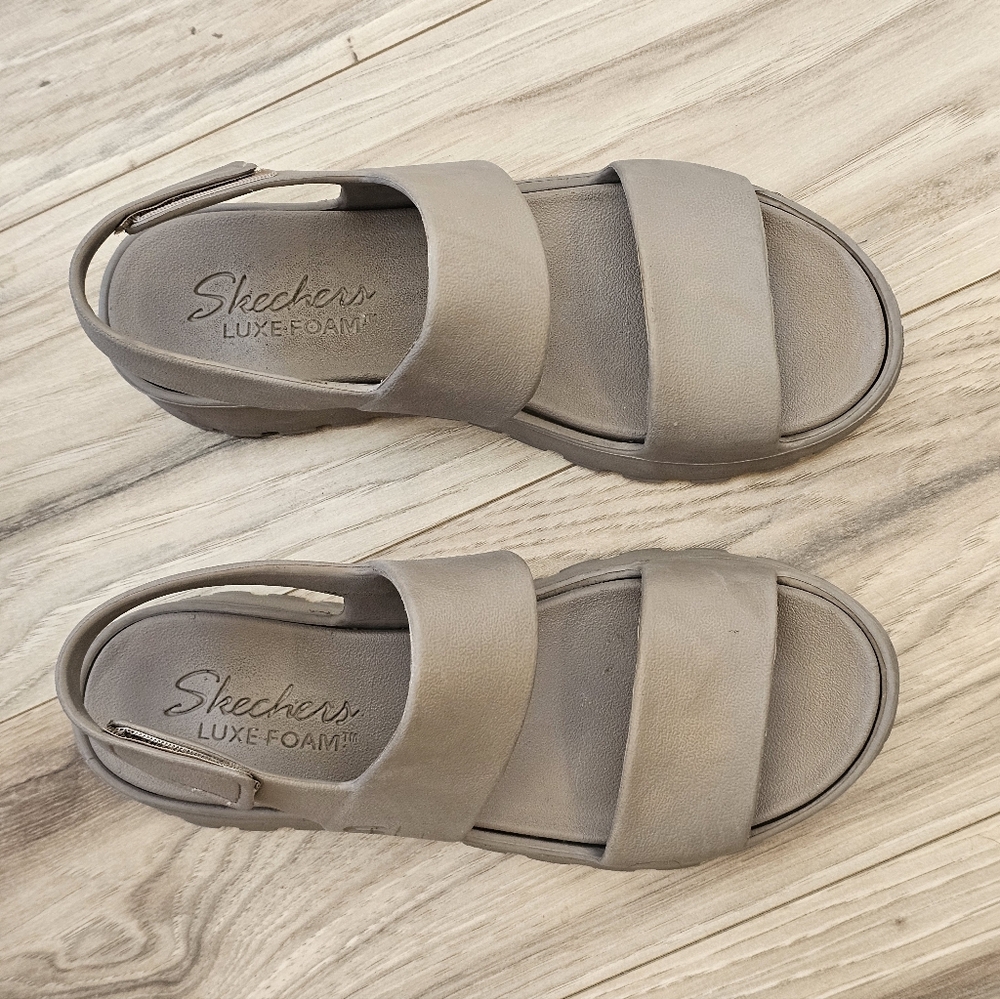 Skechers Arch Fit Footsteps Sandals Tan  Day Dream Womens Size 7 - Picture 2 of 8